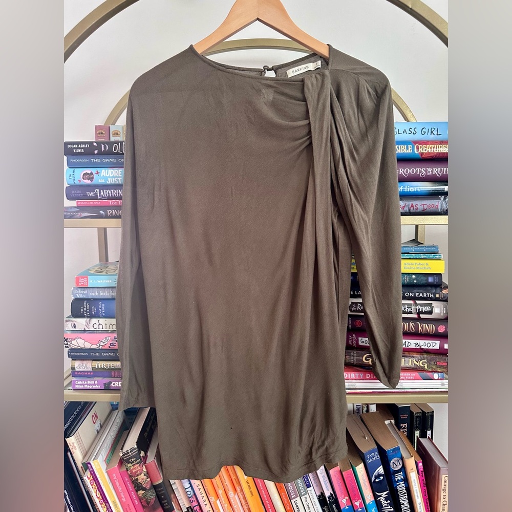 Barkins Draped Long-Sleeve Khaki Top 🤎